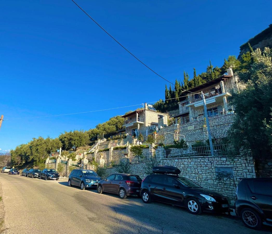 Stone Maisonettes Егіо Екстер'єр фото